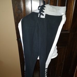 PINK Victoria's Secret Pants - Pink Victoria Secret joggers PINK Victoria's Secret Pants - Pink Victoria Secret joggers